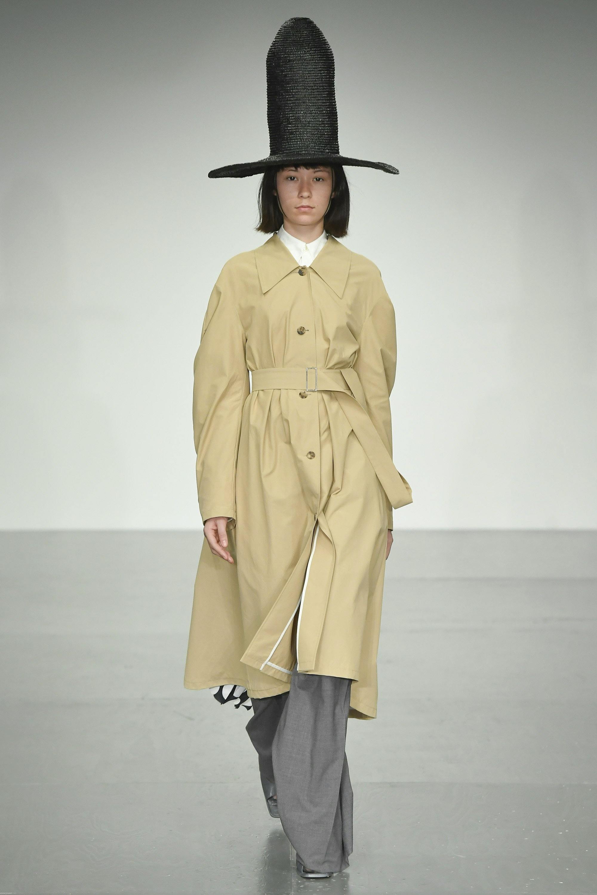 awake-ss18-article-04