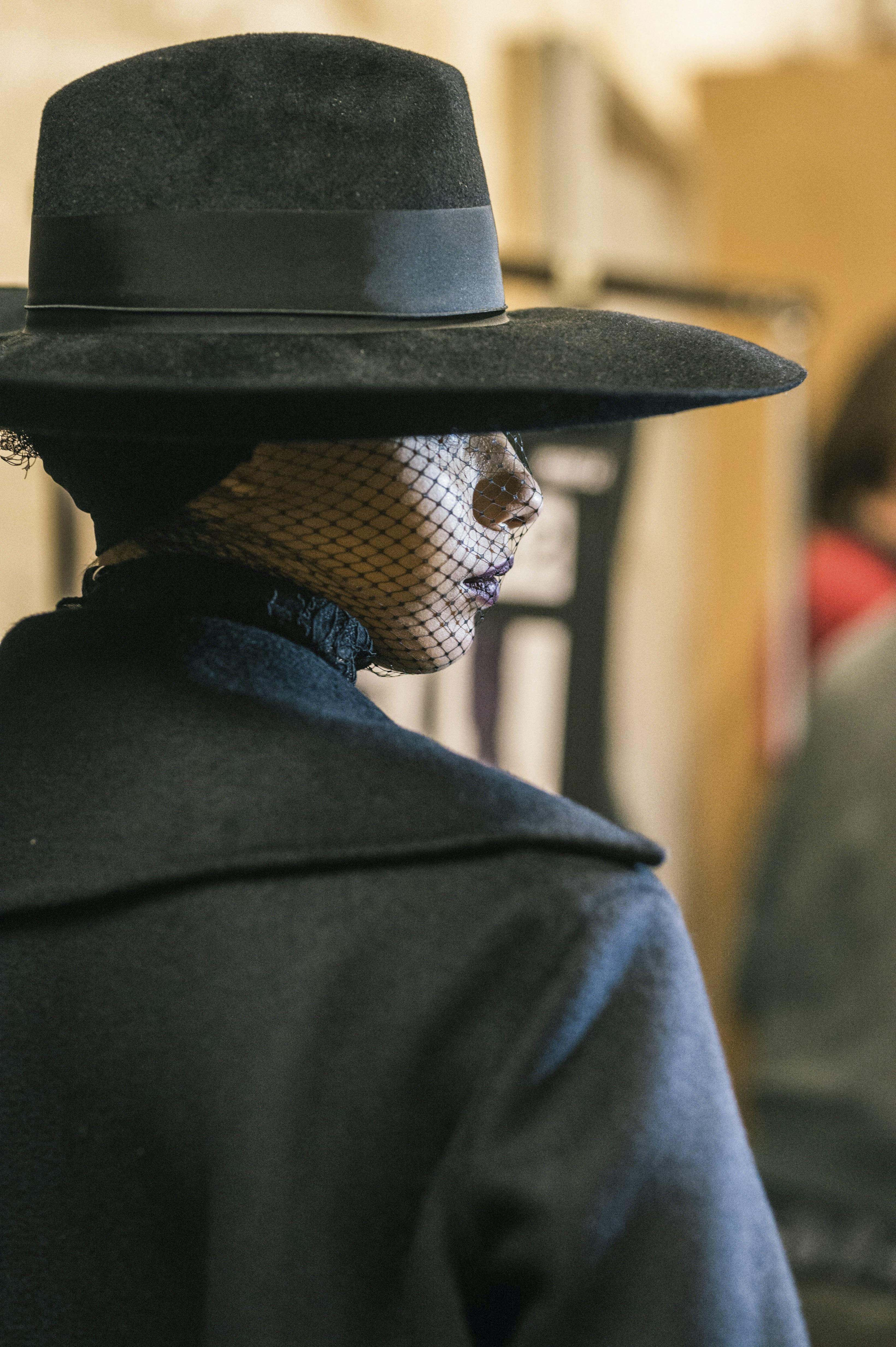 leclaireur-yang-li-fw18-backstage-11